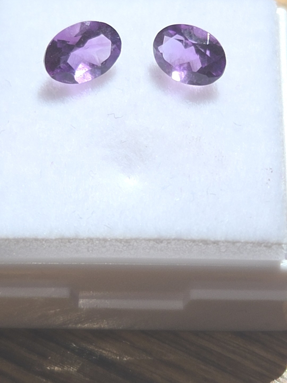 Pair Of 1/2CT Purple Oval Cut Faceted Amethyst Loose Gemstones, Transparent